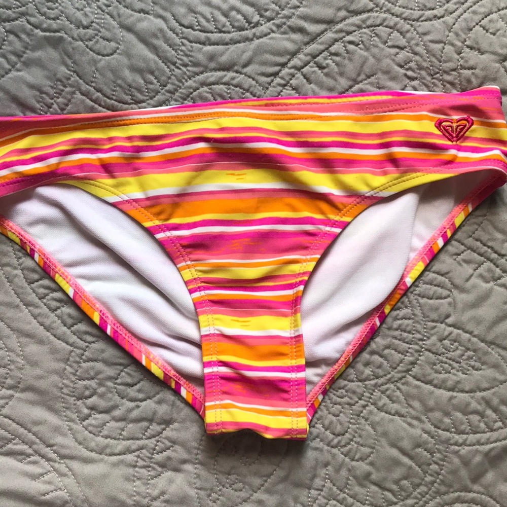 Girl’s new Roxy bottoms size 12